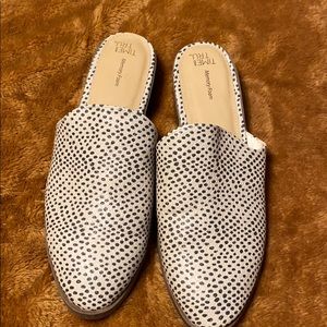 Time and Tru. Spotted low heeled sandals